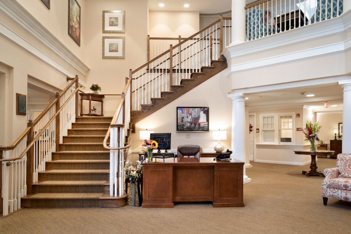 Lobby, Sunrise of Buffalo Grove