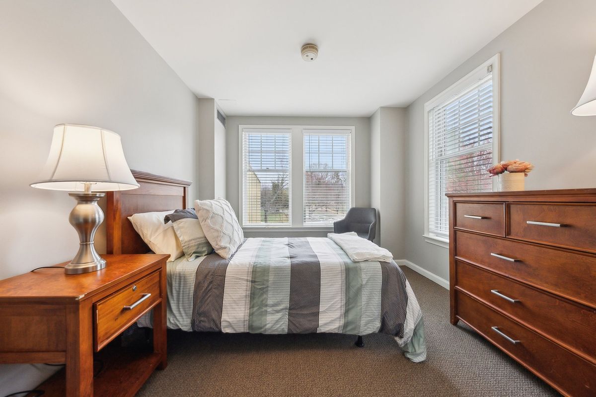 Sunrise of Annapolis I model bedroom