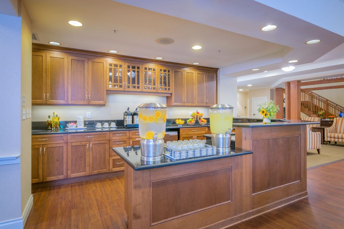 Sunrise of Victoria | Bistro