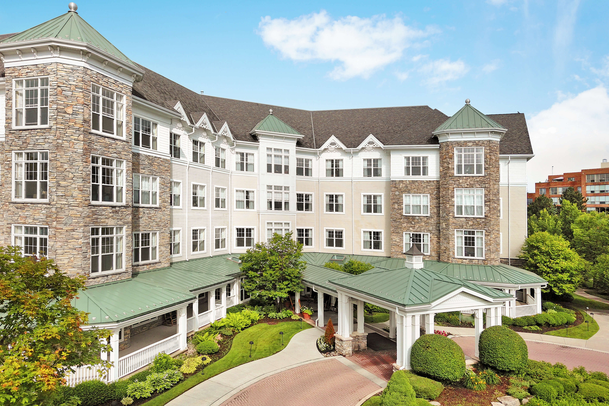 Exterior | Sunrise of Aurora