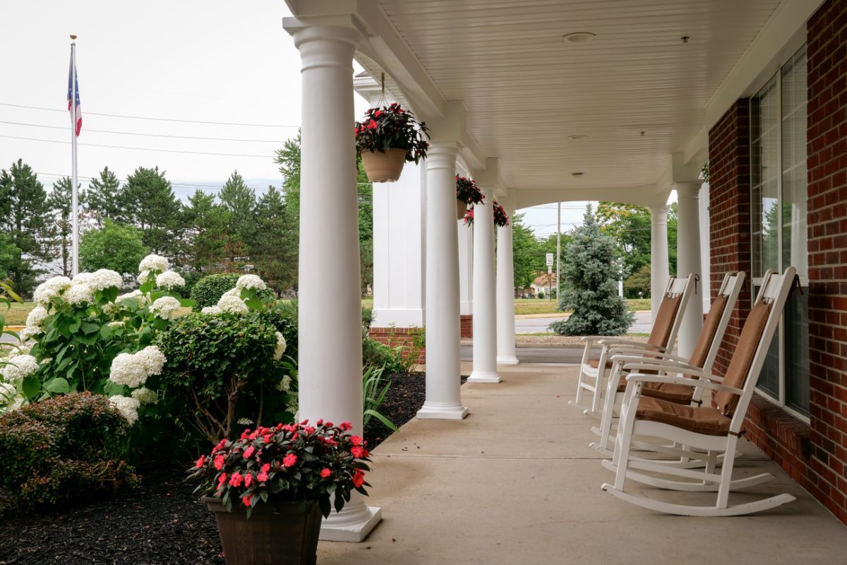 Sunrise of Findlay Porch