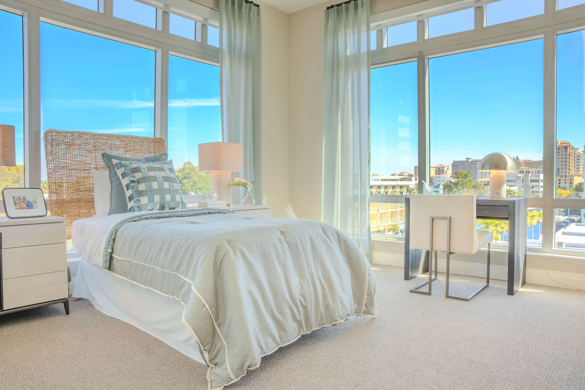 Suite Bedroom | Sunrise of Coral Gables