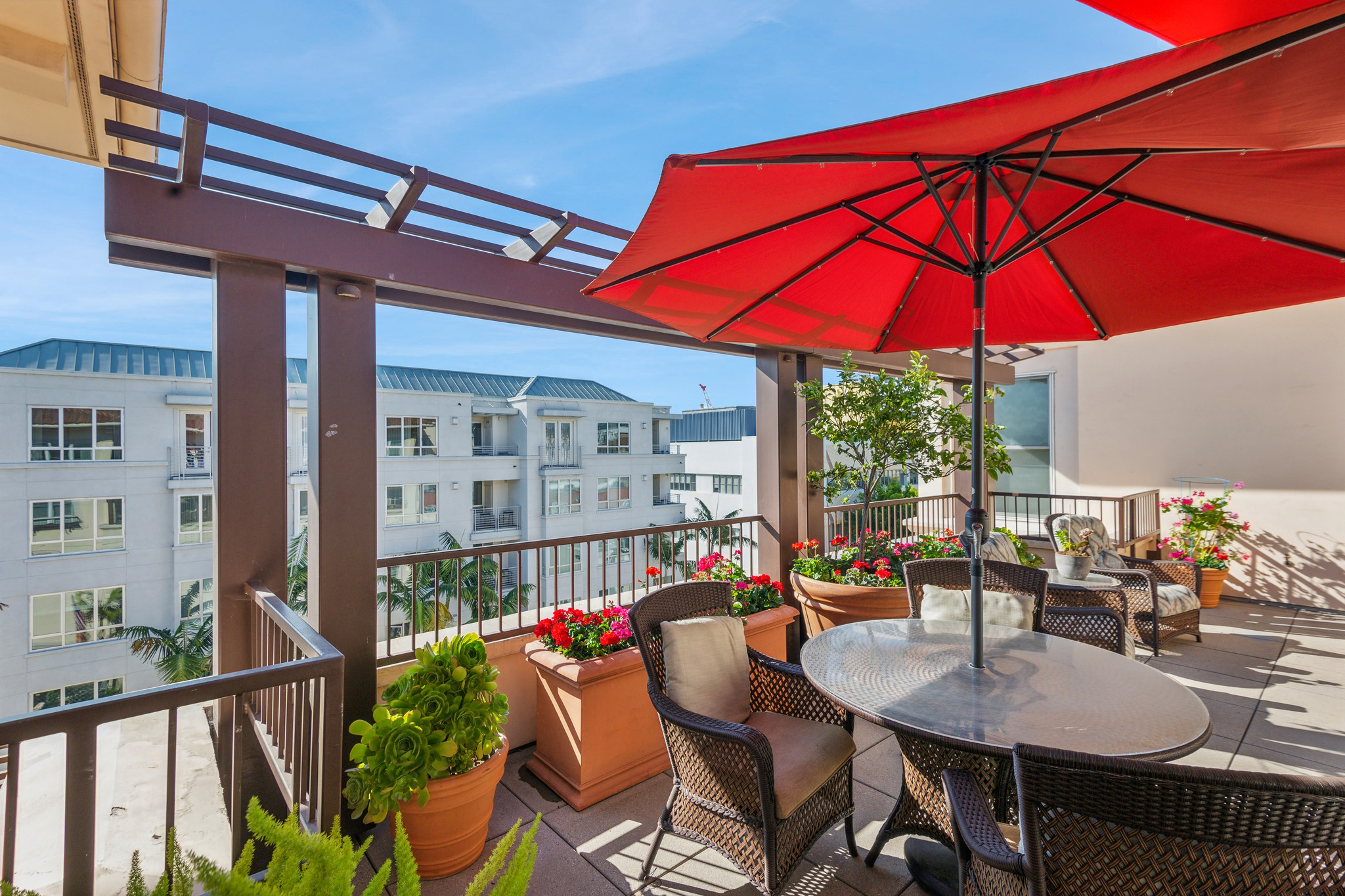 Rooftop Deck | Sunrise of Beverly Hills