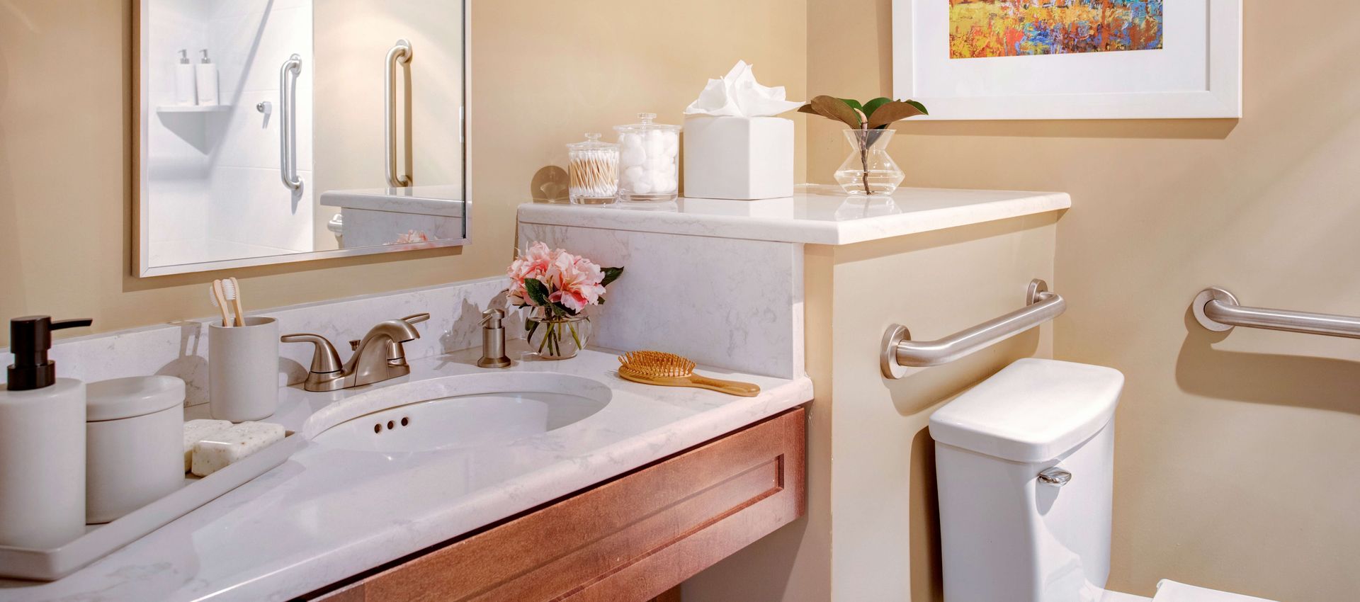 Sunrise of McLean Village | Suite Bathroom