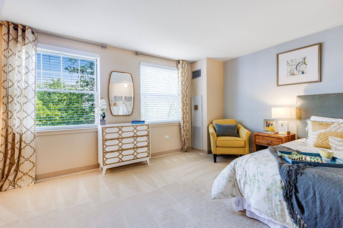 Bedroom, Sunrise Villa Olympia Fields Town Home