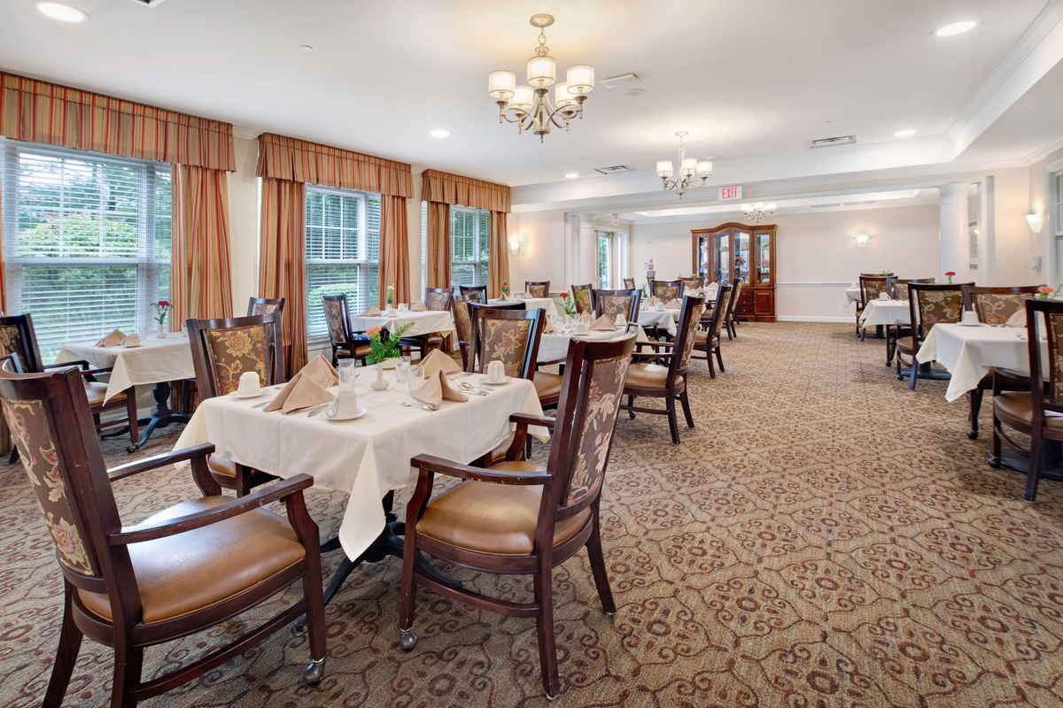 Dining Room | Sunrise of Aurora