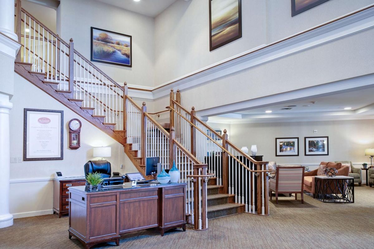 Sunrise of Shelby Township I lobby