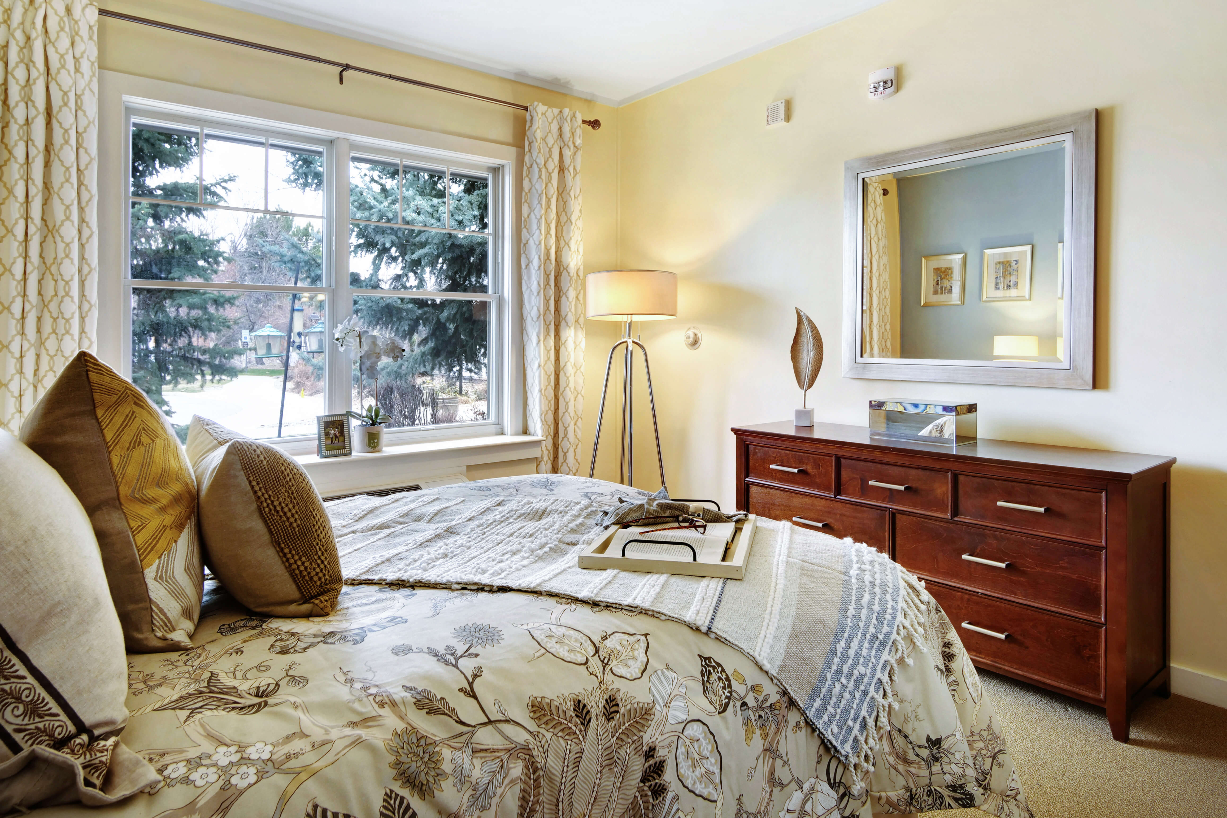 Sunrise of Westminster | Model Suite Bedroom