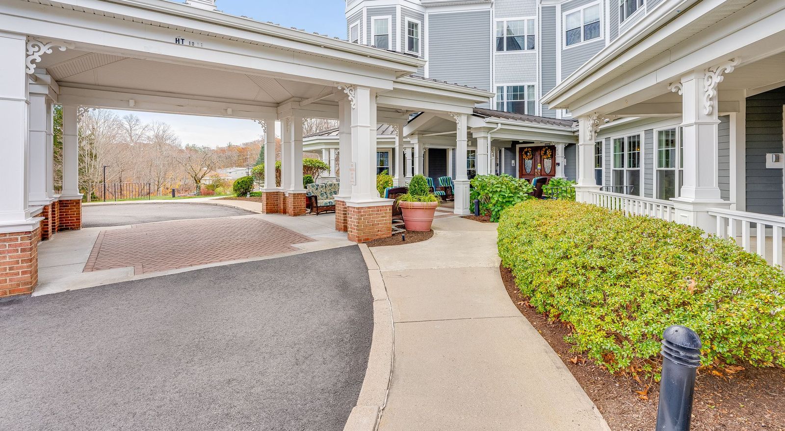 Assisted Senior Living in Cohasset, MA Sunrise of Cohasset