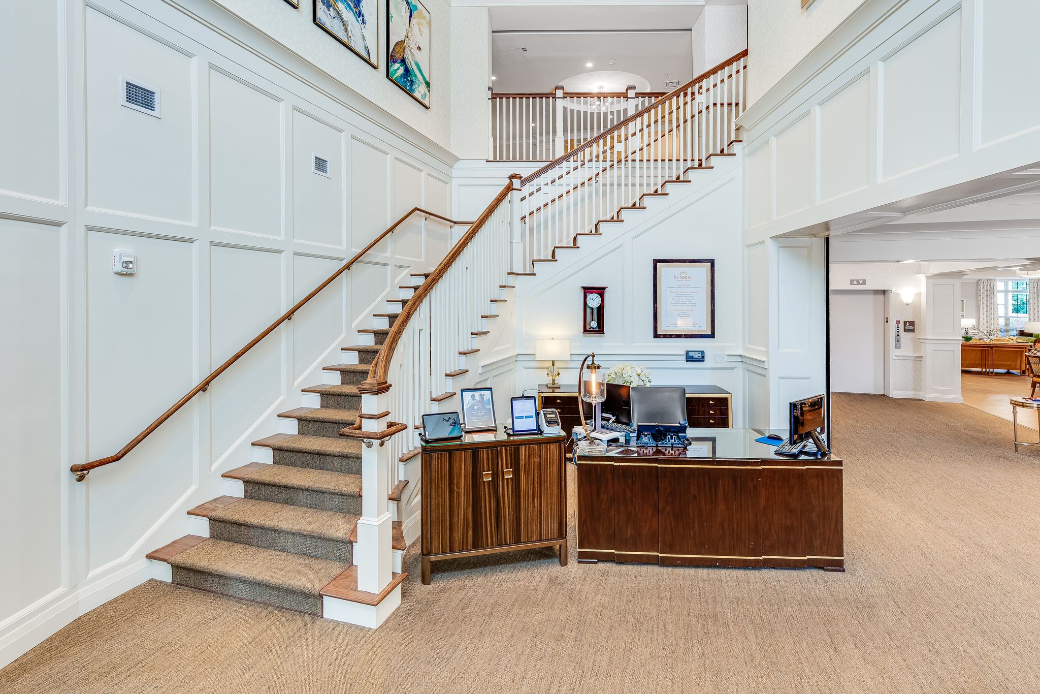 Sunrise of Summit | Lobby